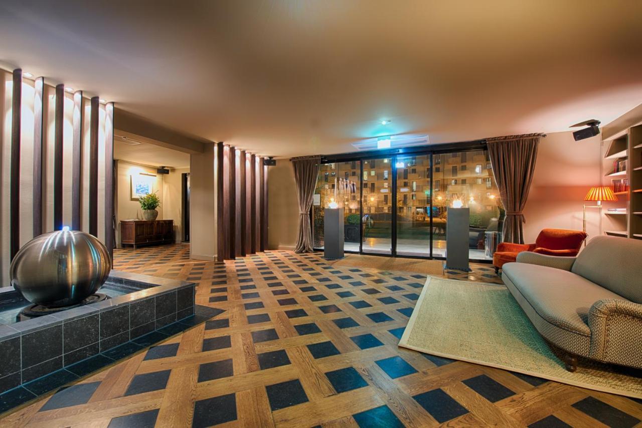 Hotel Mondrian Am Checkpoint Charlie 4*